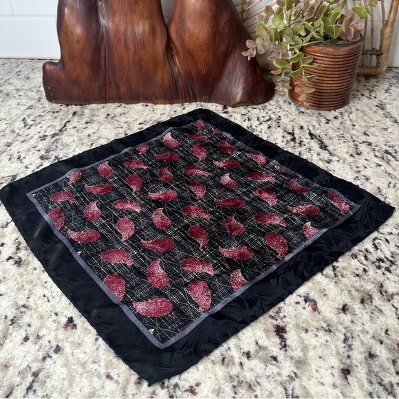Vintage Accessories - Vintage Silk Pocket Square/Scarf